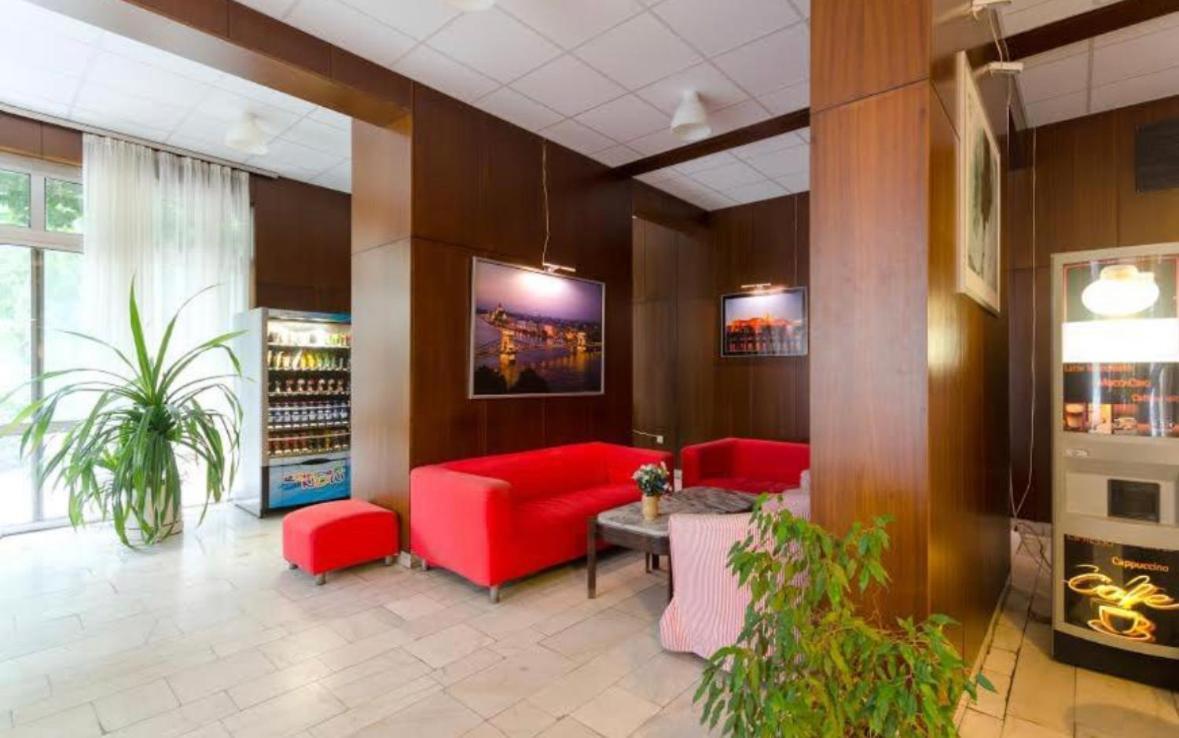 Hermina Apartmanok Westend 布达佩斯 外观 照片